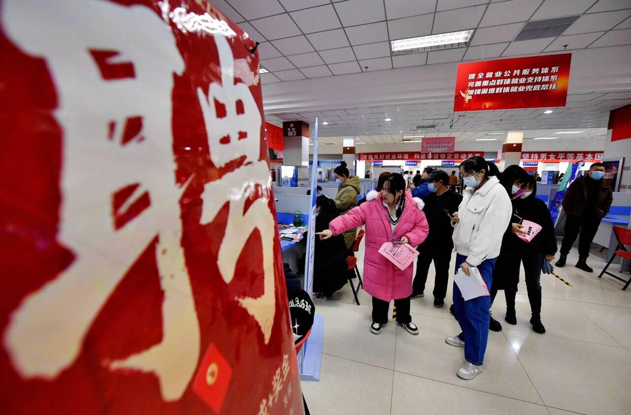 迎新街招聘信息大揭秘，特色小店魅力探索与小巷惊喜探索