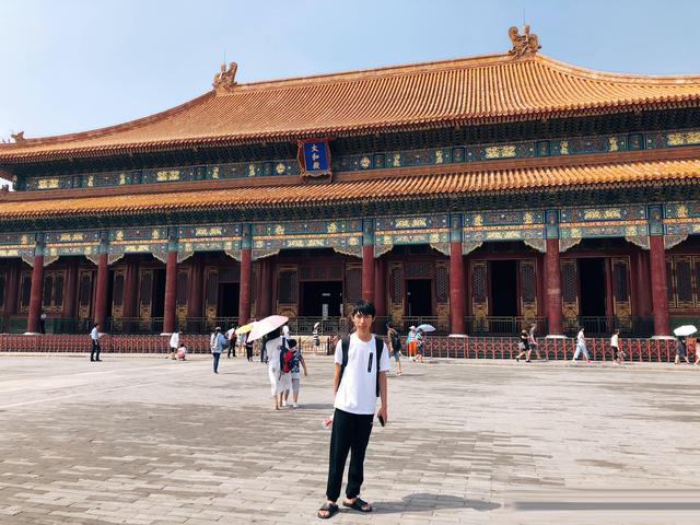 梦泪直播最新动态及观点阐述