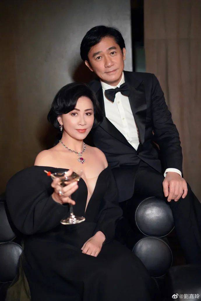 梁朝伟刘嘉玲最新合照曝光，步骤指南与甜蜜瞬间回顾